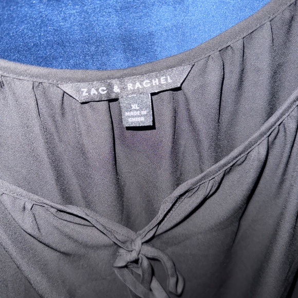 Zac and Rachel blouse - Picture 2 of 3